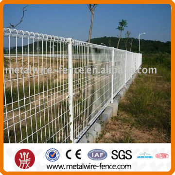 ornamental double loop wire fence